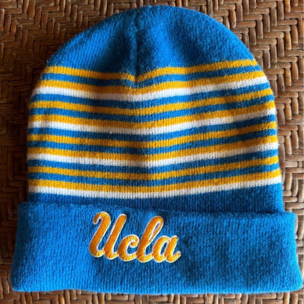 Vintage Retro Style UCLA Bruins Team Beanie Fans Hat Captivating Headgear Cap